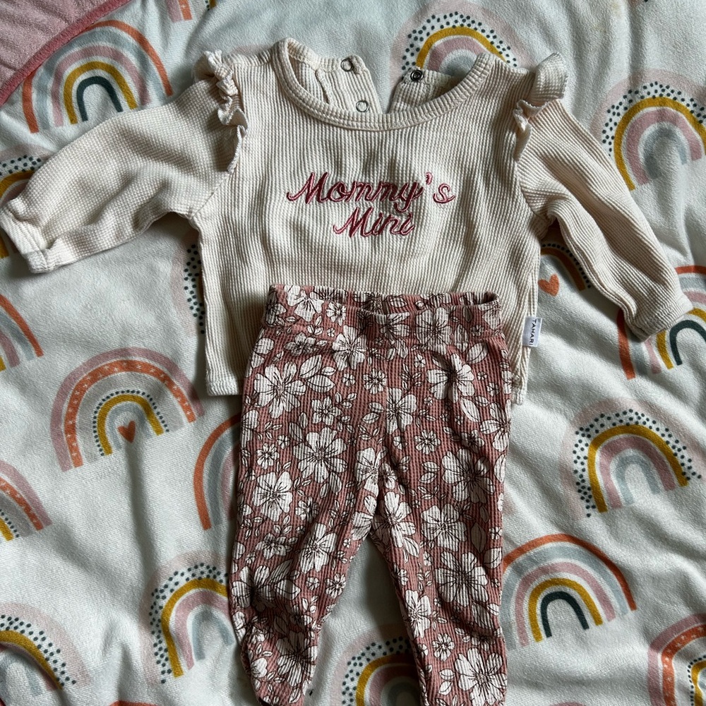 Tahari Cream and Brown Kids Matching Set